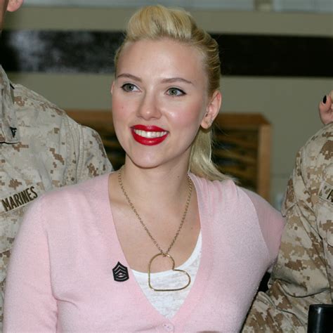 Fbi Arrests Suspect In Scarlett Johansson Nude Photo