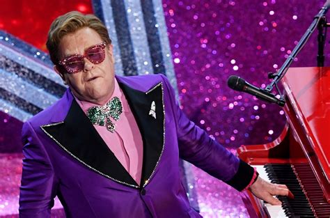 Las Curiosidades Que No Sabías De Elton John Que Cumple 74 Años