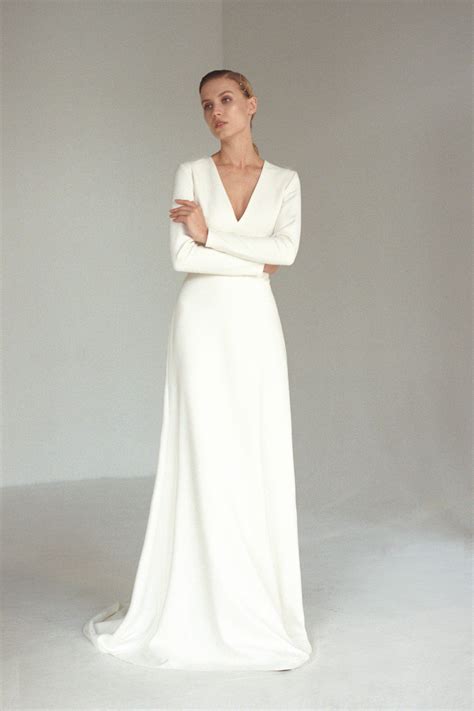 Long Sleeve V Neck Wedding Dress Modern Minimalist Crepe Etsy Uk Vestidos De Novia Vestido