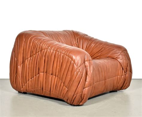 Cognac leather chair for sale. For sale: De Pas, D'urbino & Lomazzi Club Chair in cognac ...