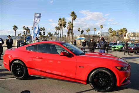 2015 Ford Mustang Reveal 002 Racingjunk News