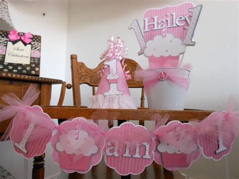 Cupcake 1st Birthday Party Package From A Sweet Celebration Birthday Decorations 1st Birthday