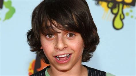 He was on the red team in the disney channel games for two seasons, then switched to the yellow team (comets) in 2008. El espectacular cambio físico de Moisés Arias (Hannah ...
