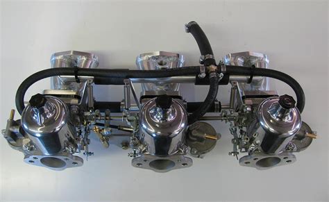 Manifold And Carburetor Assembly Triple Su Hs6 Tr250 Tr6 Left Hand