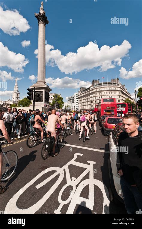 World Naked Bike Ride London Stockfotografie Alamy