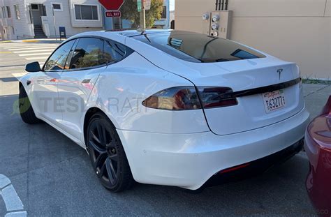 Tesla Model S Plaid Photos Shows Clearest Look At New Interior To Date