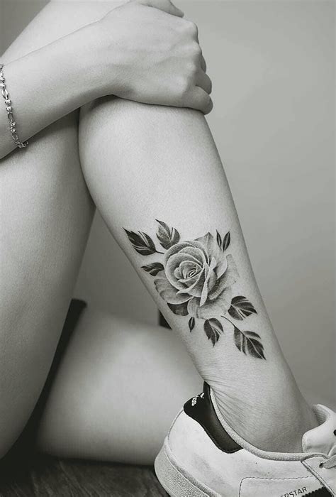Rose Tattoo By Tritoan Ly 7th Day Studio Rosetattooideas Idee Per