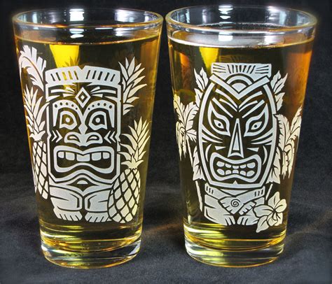 2 Tiki Drinking Glasses Hawaiian Style Pint Glasses Etched Glass Beer Glass Brad Goodell