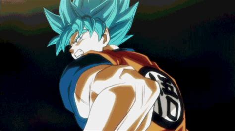 Broly showed that despite a lack of training, broly could keep up with goku. Dragon Ball Super : Le 2nd Opening en GIF