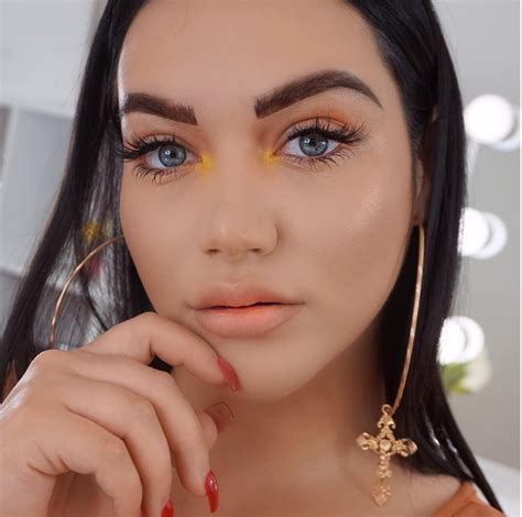 15 Natural Makeup Looks Perfect For Summer Her Campus Natural Makeup Looks Summer Makeup