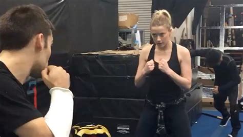 Amber Heard Shows Off Meras Fight Moves In Aquaman Training Video