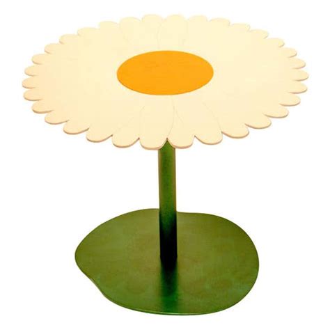 Daisy Flower Coffee Table For Sale At 1stdibs Daisy Side Table Daisy