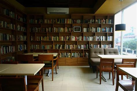 Desain Interior Perpustakaan Dan Toko Buku Master Tukang