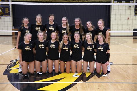 Oakville Volleyball Entering 2021 Season With High Expectations Bounce