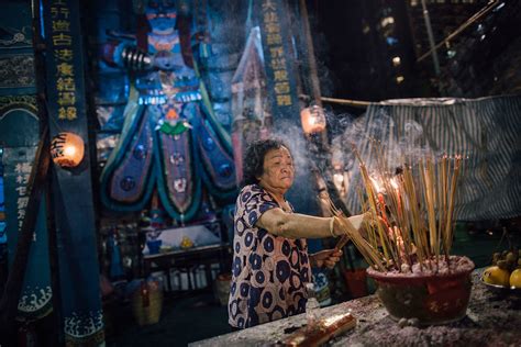 S'pore monk answers all your questions about the hungry ghost festival. THE HUNGRY GHOST FESTIVAL (YU LAN)