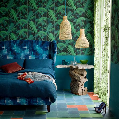 Whether you're colouring in bright turquoise feel like a princess, in a blue and green bedroom. Blue bedroom ideas - see how shades from teal to navy can ...