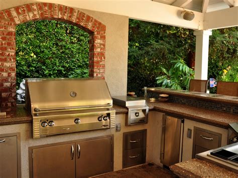 Your outdoor kitchen is outside exposed to the elements. Cheap Outdoor Kitchen Ideas | HGTV