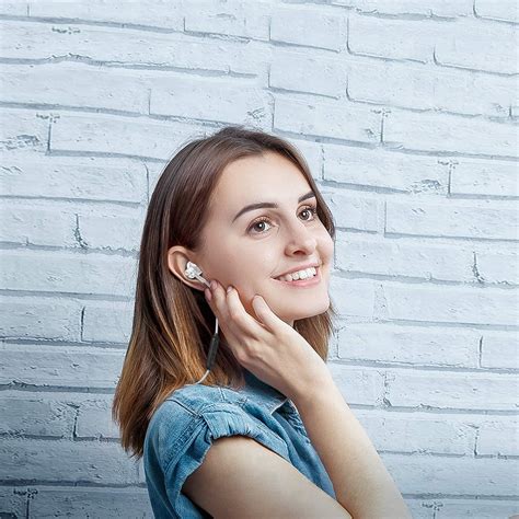 Promate Wireless Bluetooth Headphone Sporty In Ear Bluetooth V50