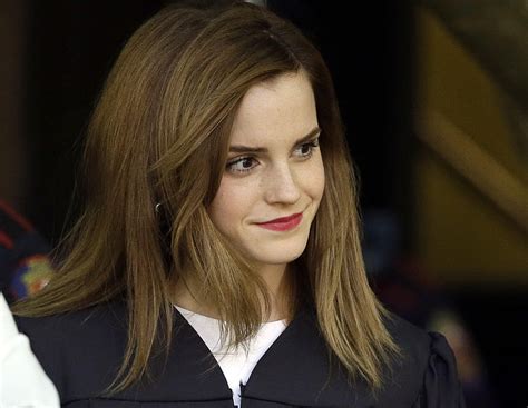 Online Crop Hd Wallpaper Woman S Face Emma Watson Actress Smile