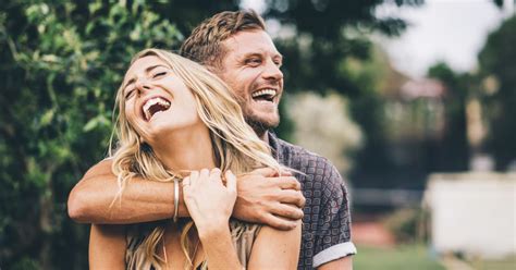 happy couples do these 7 things huffpost australia