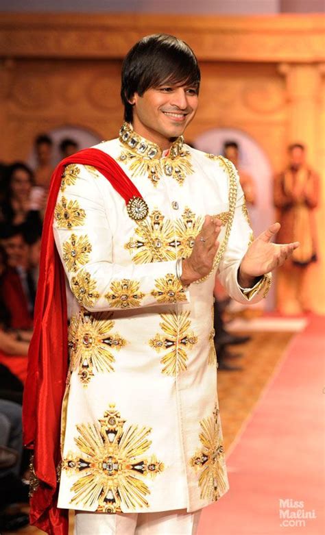 Hot Or Not Vivek Oberoi Channels A Warrior Prince Missmalini