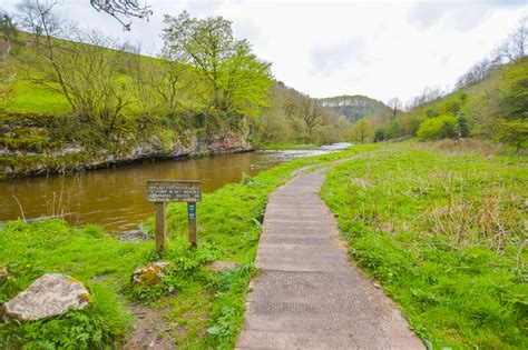 16 Beautiful Best Short Walks In The Peak District Peak District Walks