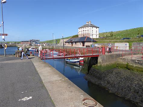 Footbridge At Eyemouth Harbour © Oliver Dixon Cc By Sa20 Geograph