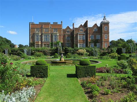 Hatfield House History Owners And Facts Britannica