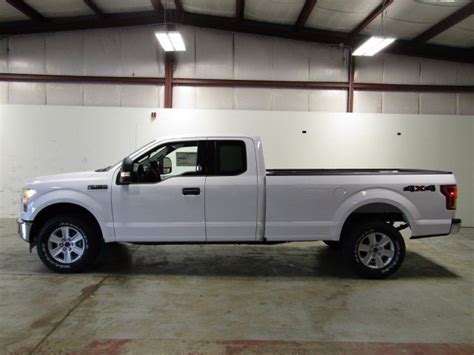 2017 Ford F 150 Xlt Super Cab 4wd V8 3 Miles Oxford White Extended Cab