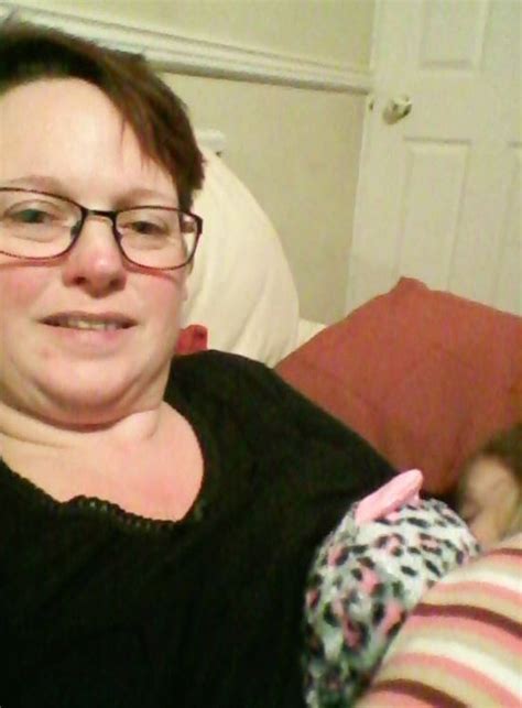 Mum Explains Why She Breastfed Daughter Until The Age Of Nine Nz Herald