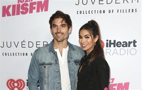 ‘bachelor in paradise stars ashley iaconetti and jared haibon are married wgno