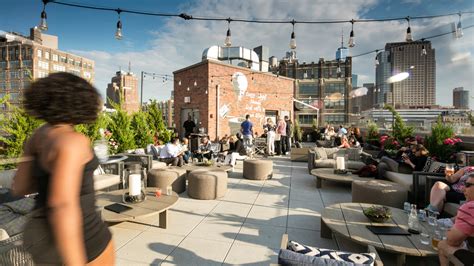 10 Great Rooftop Bars In New York City The New York Times