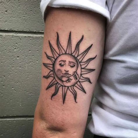 Sun And Moon Tattoo009 Sortra