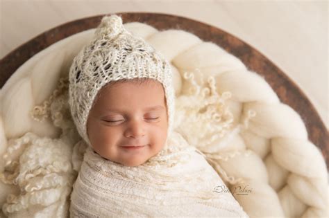 1 Month Newborn Girl Photo Session Edita Photography
