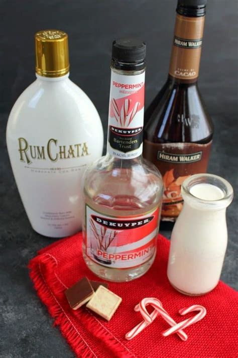 Rumchata that you can make yourself. Peppermint Bark Martini ⋆ Real Housemoms in 2020 | Liquor ...