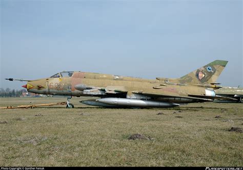 682 East German Air Force Sukhoi Su 22 Photo By Günther Feniuk Id