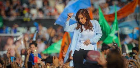Cristina Kirchner En Racing 23 Fotos Del Acto De Unión Ciudadana