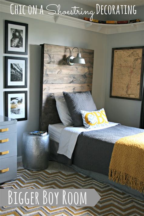 How to get that fluffy bedding look wtih easy tips and pillow inserts. Chic on a Shoestring Decorating: Bigger Boy Room Reveal