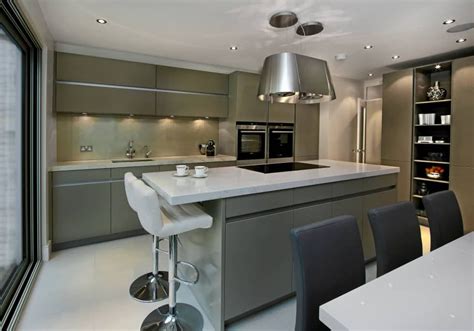 Grey Kitchen With Island Elan Kitchens Homify Modern Kitchen