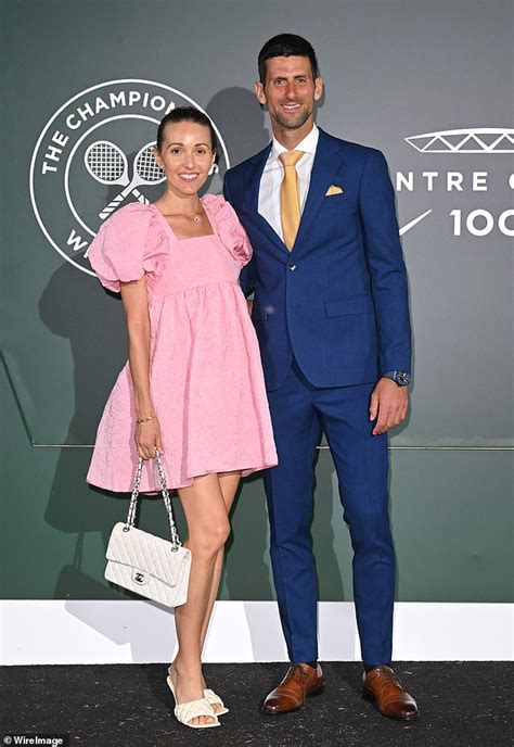 Wimbledon Novak Djokovics Angry Wife Jelena Gets Into Ugly Online