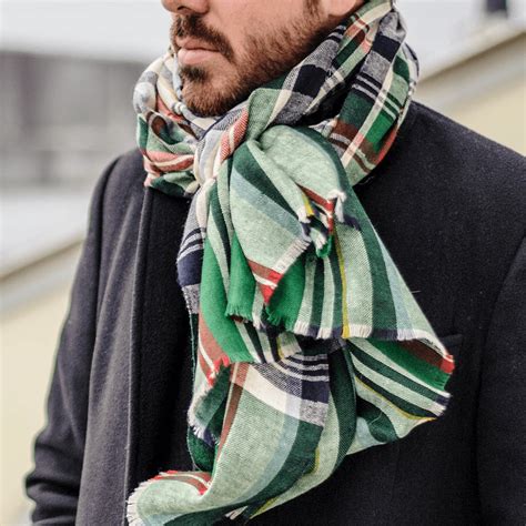 How To Tie A Mens Scarf 3 Ways Mens Scarves Latest Mens Wear