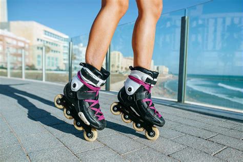 Healthy Reasons To Take Up Rollerbladingand Where To Start If You Re A Beginner