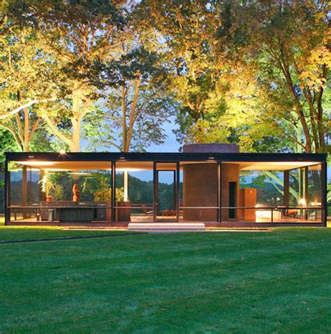 Homes By Famous Architects That You Can Actually Rent Goop Glass House Philip Johnson Glass