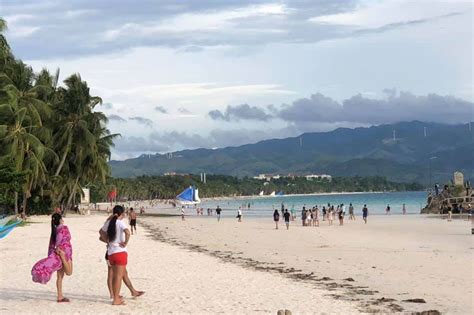 Boracay Tourists Kailangan Na Ulit Magpakita Ng Negative Rt Pcr Result