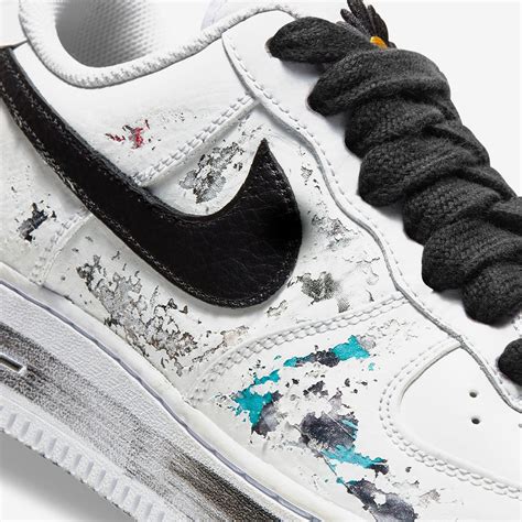 A black swoosh contrasts the side wall, and. G-Dragon x Nike Air Force 1 "Para-Noise 2.0": Where to Buy ...