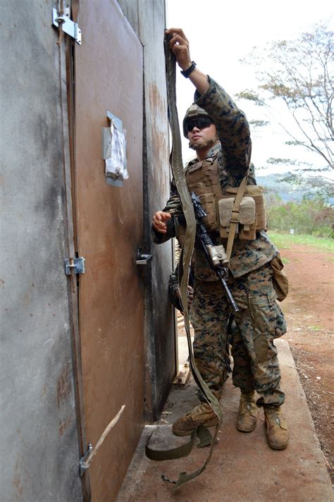 Dvids Images Combat Engineers Marines Make A Bang With Door