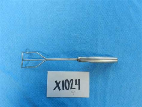 Codman Surgical Cooley Atrial Retractor 10″ Overall 50 8005 Ringle