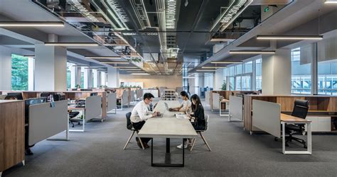 Futures Of Work ~ Alone Together Co Working Spaces And