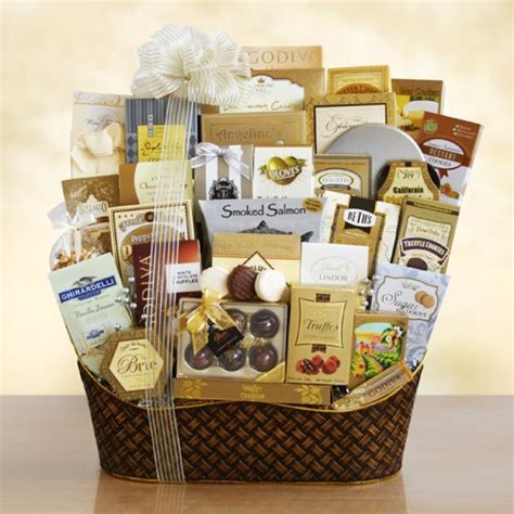 Christmas Baskets Images 2023 New Ultimate Awesome Review Of Cheap
