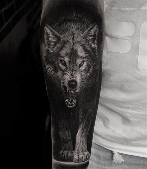 Realistic Inspiration Wolf Tattoo Forearm Wolf Tattoos Men Wolf